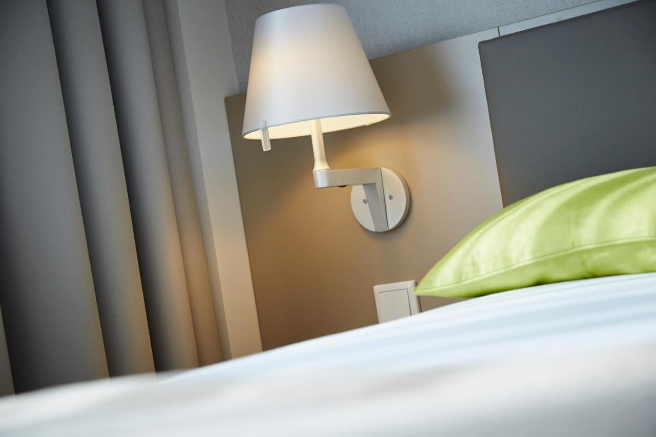 Ipartment Frankfurt City Centre Франкфурт на Майн Екстериор снимка
